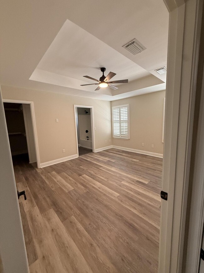 Building Photo - 1276 Laura Ln