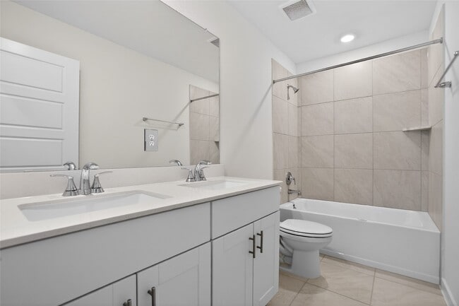 Building Photo - 422 Gram Hl Dr