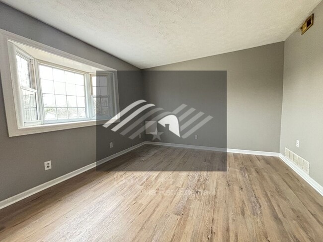 Building Photo - 1173 Navaho Dr