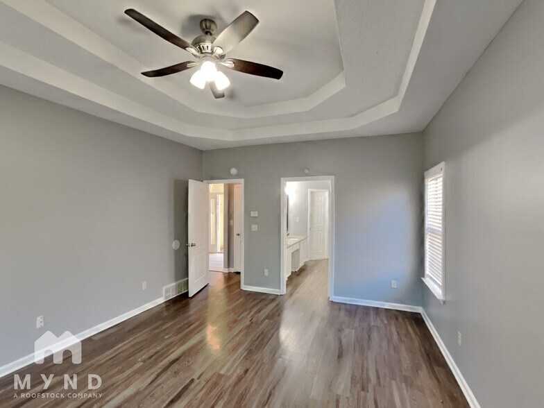Building Photo - 9368 Brancaster Dr