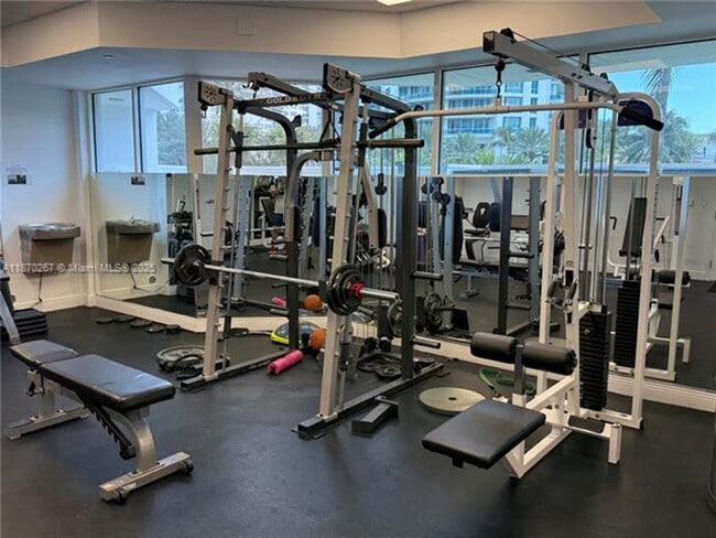 Building Photo - 5900 Collins Ave