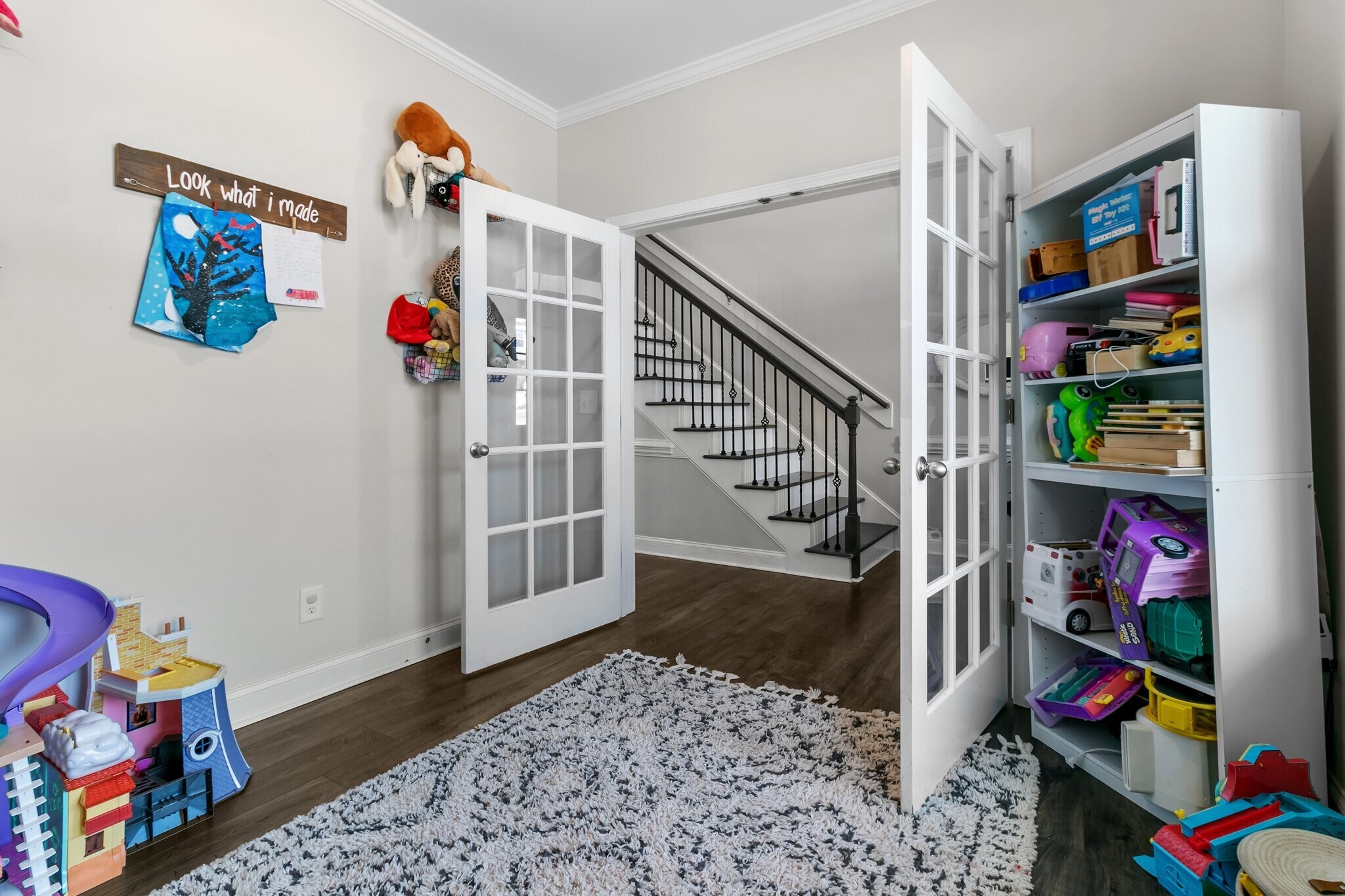 Building Photo - 230 Parrish Ln