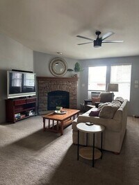 Building Photo - Fully Furnished 3-Bedroom Home with Spacio...