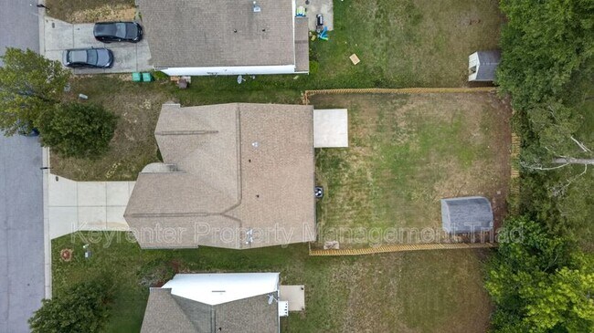 Building Photo - 1153 Hawick Dr