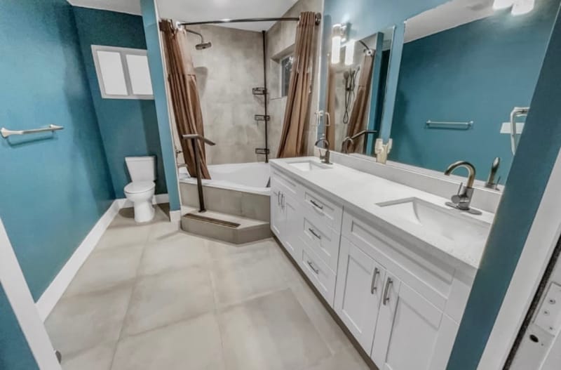 Building Photo - 1545 SW 32nd St