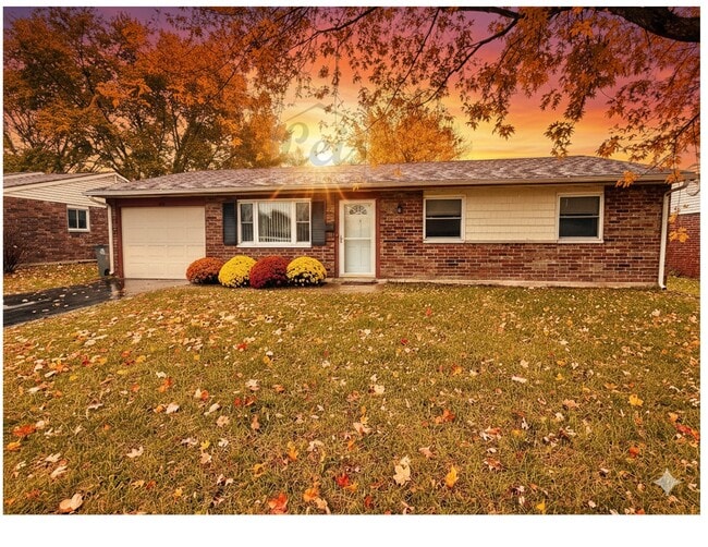 Primary Photo - 1449 Skylark Dr