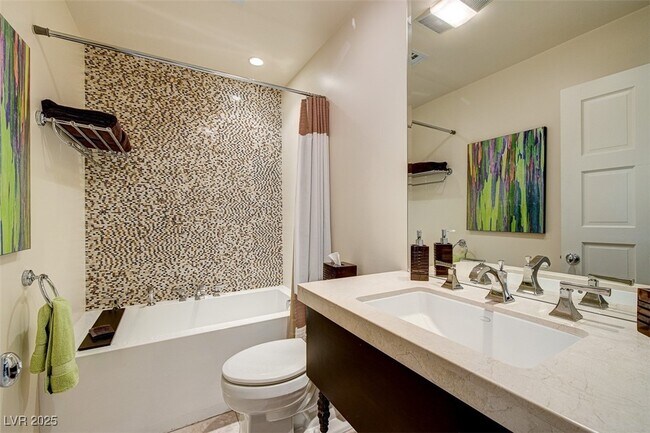 Building Photo - 7277 Mission Hills Dr