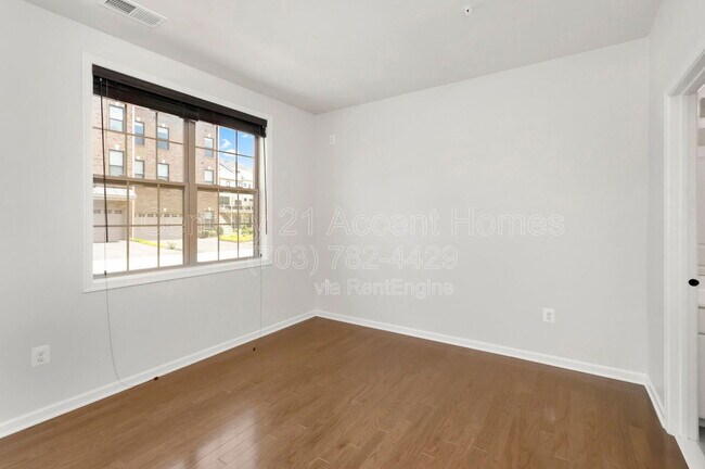 Building Photo - 22447 Norwalk Square