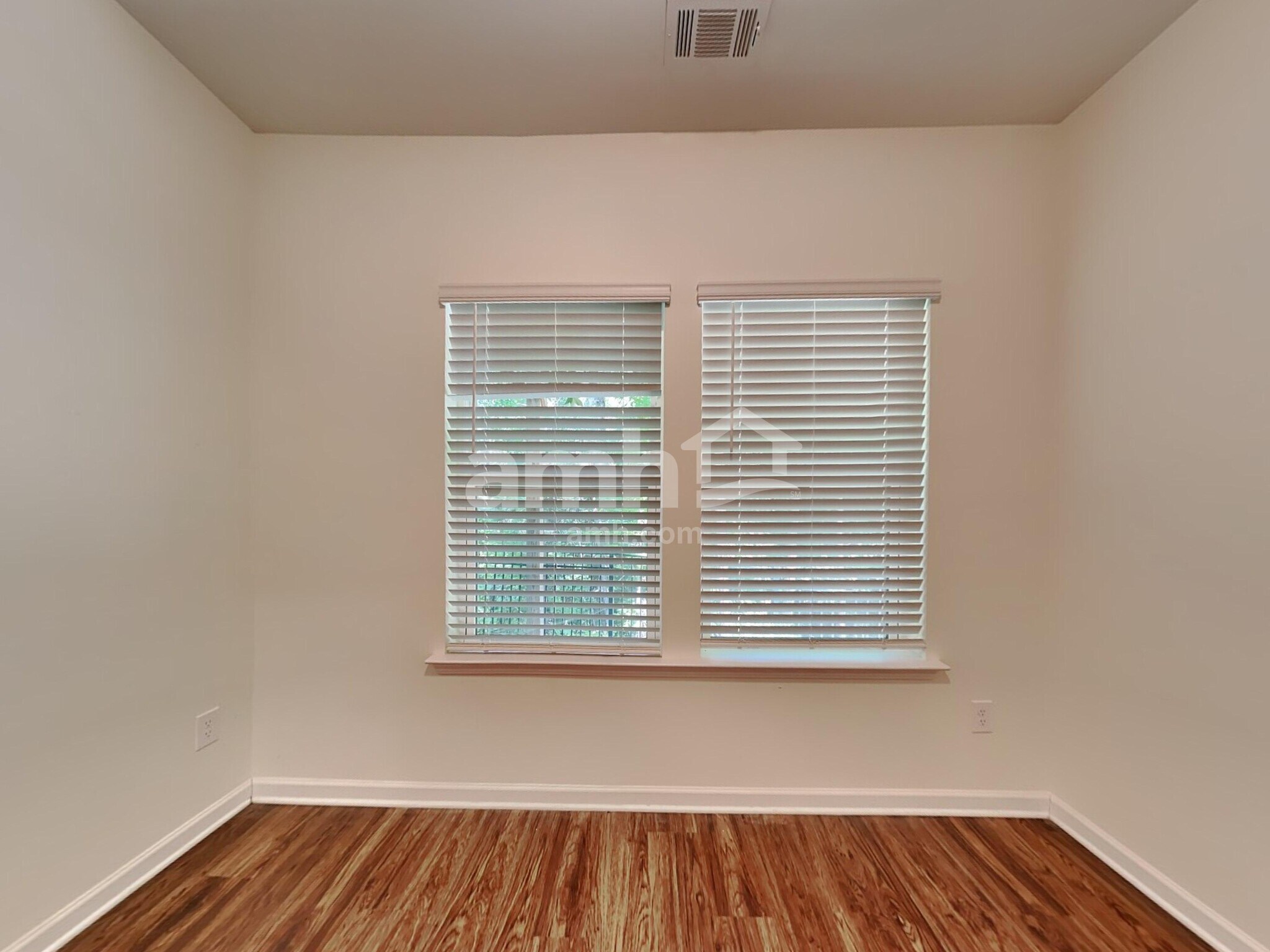 Building Photo - 65 Shelby Ct