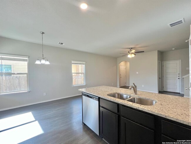 Building Photo - 9106 Canyon Bnd