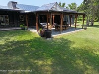 Building Photo - 16 Spring Rd