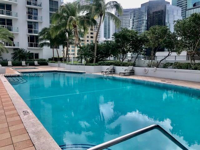 Building Photo - 1060 Brickell Ave
