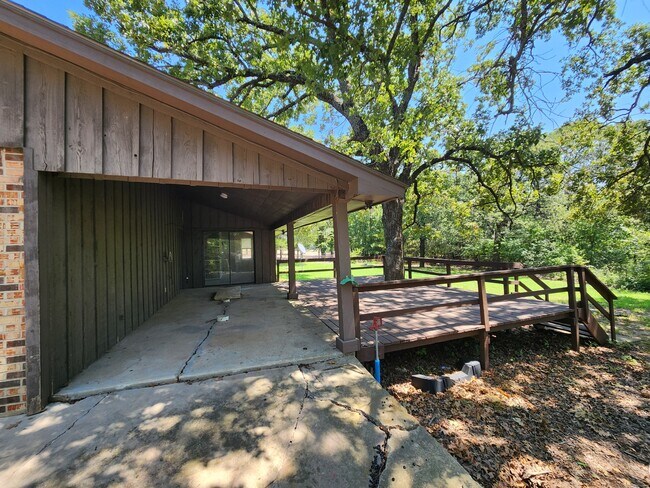 Building Photo - 8233 County Rd 1540