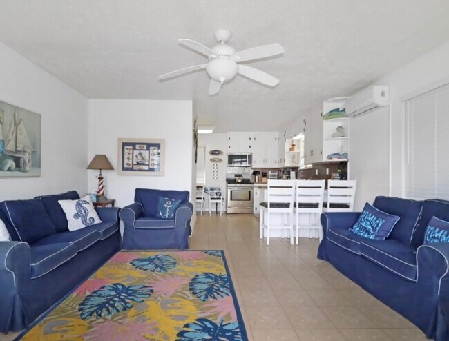 Building Photo - 6004 Avenue T