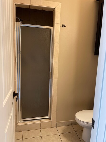 Building Photo - 501 E 2nd St