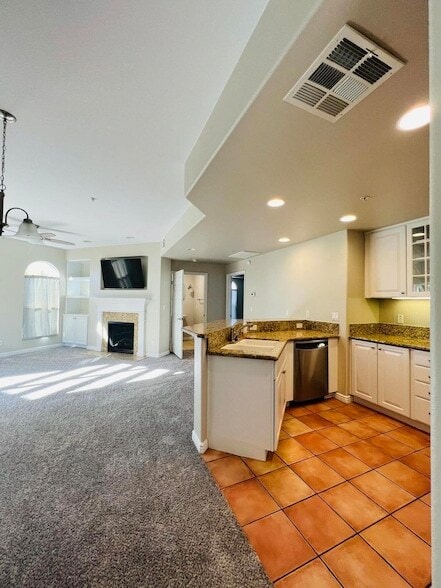 Building Photo - 45245 Seeley Dr