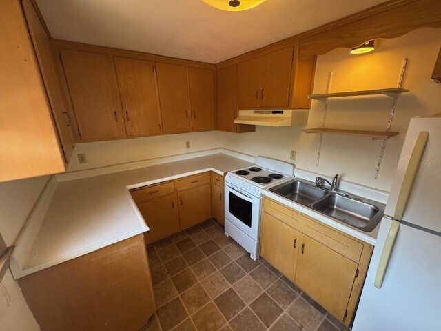 Building Photo - 2212 Regent St