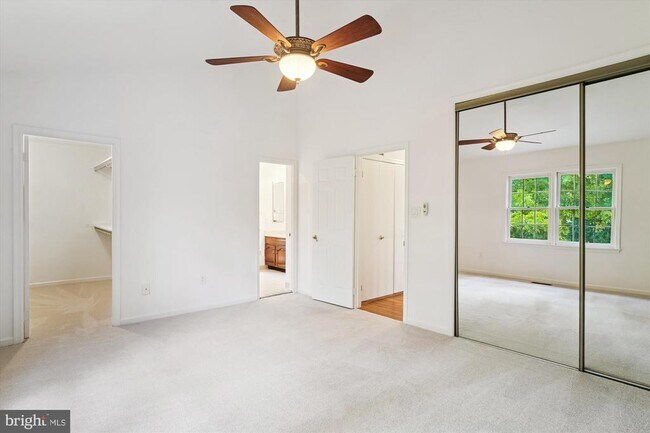 Building Photo - 10940 Brewer House Rd