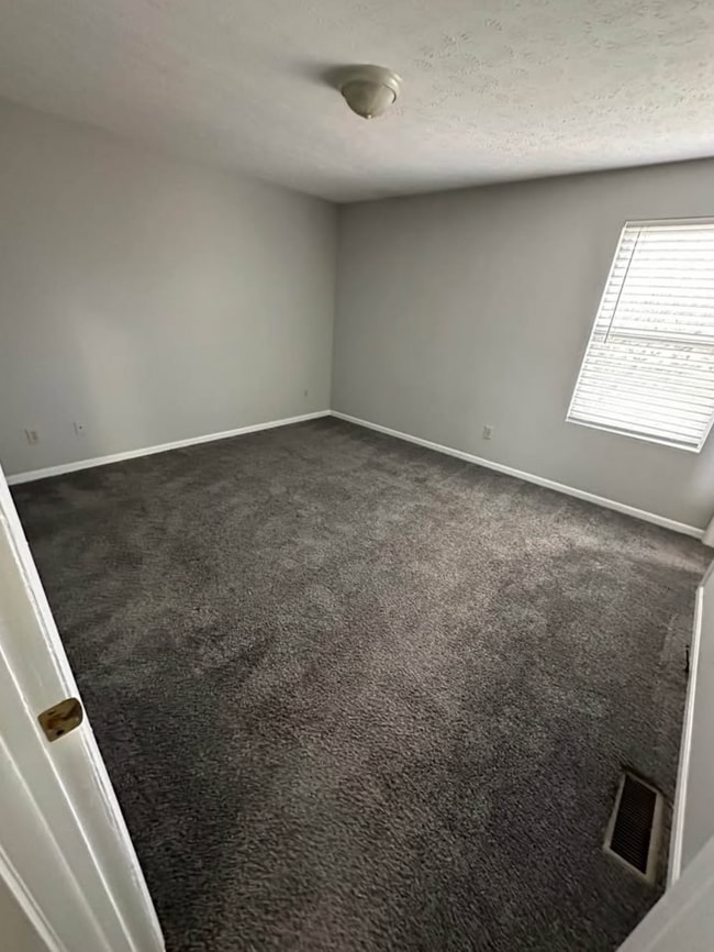 Building Photo - 1124 Kims St