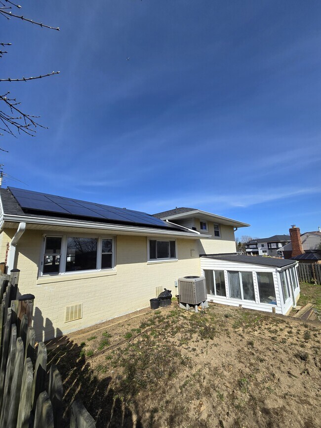 Building Photo - 3803 Towanda Rd