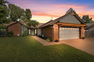 Building Photo - 12713 Gaelic Glen Ct