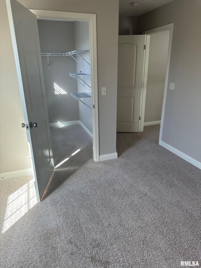 Building Photo - 11212 N Granite St