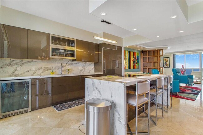 Building Photo - 3100 N Ocean Blvd