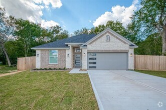 Building Photo - 24938 Shady Oak Dr