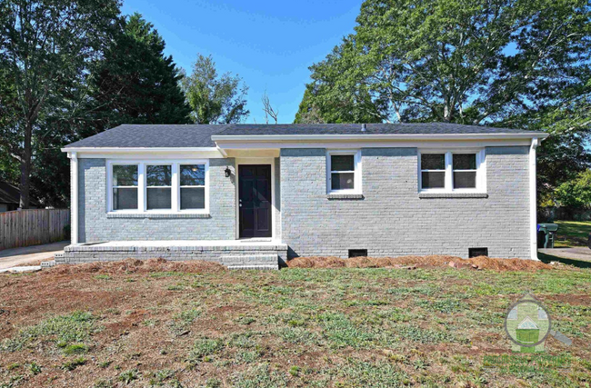 Primary Photo - 220 Keith Dr