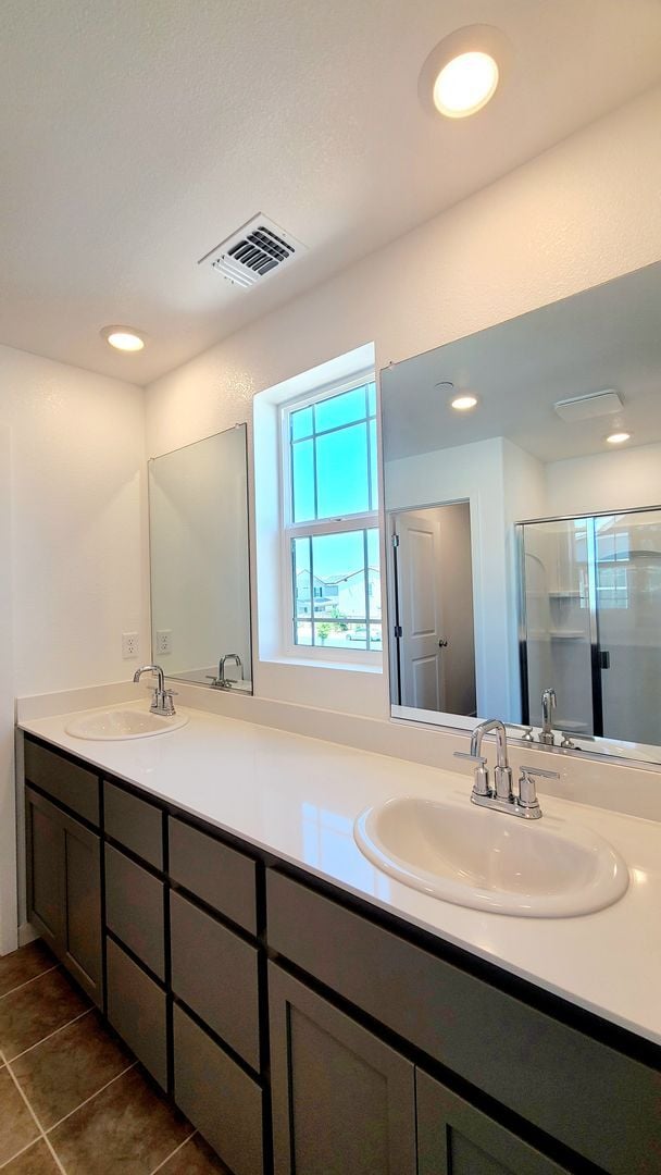 Building Photo - Beautiful Brand New Construction / Single ...