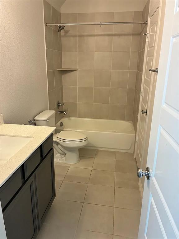 Building Photo - 4135 Chloe Ridge Ln