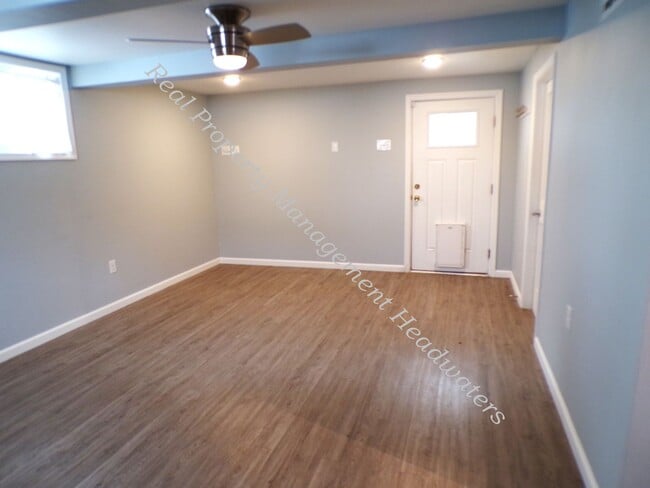 Building Photo - 1525 Aspen St