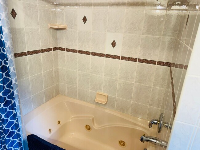 Building Photo - BRAND NEW REMODEL