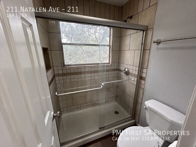 Building Photo - 211 Natalen Ave