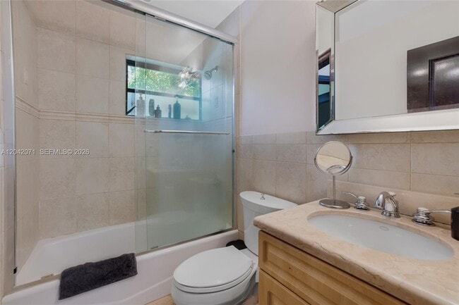 Building Photo - 920 Aguero Ave