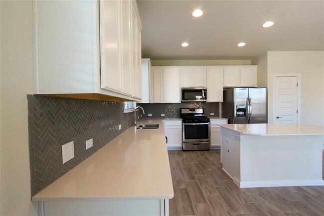 Building Photo - 17004 Alturas Ave