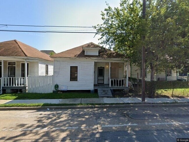 Primary Photo - 2118 Elysian St