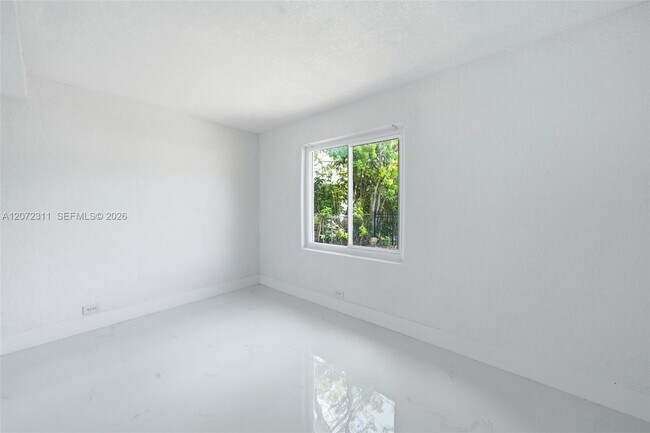 Building Photo - 399 NW 98th St