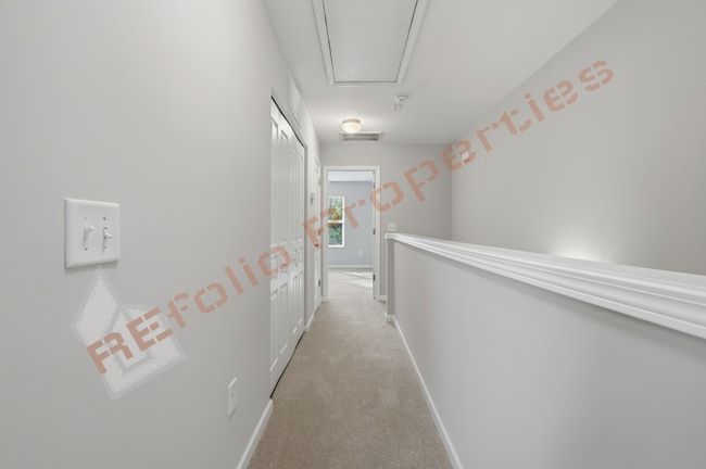 Building Photo - 2907 Berkeley Springs Pl
