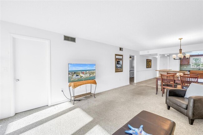 Building Photo - 5575 Gulf Blvd