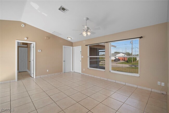 Building Photo - 2230 NW 1st Ave