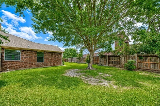 Building Photo - 5402 Rosehaven Ct