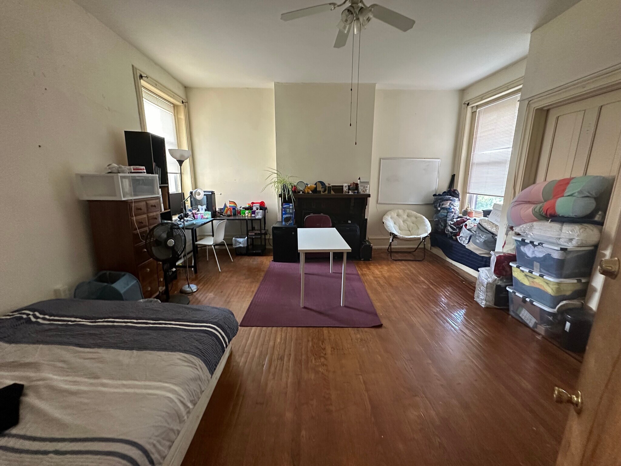 Building Photo - 4047 Spruce St