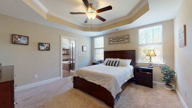 Building Photo - Holly Ridge 4 Bedroom