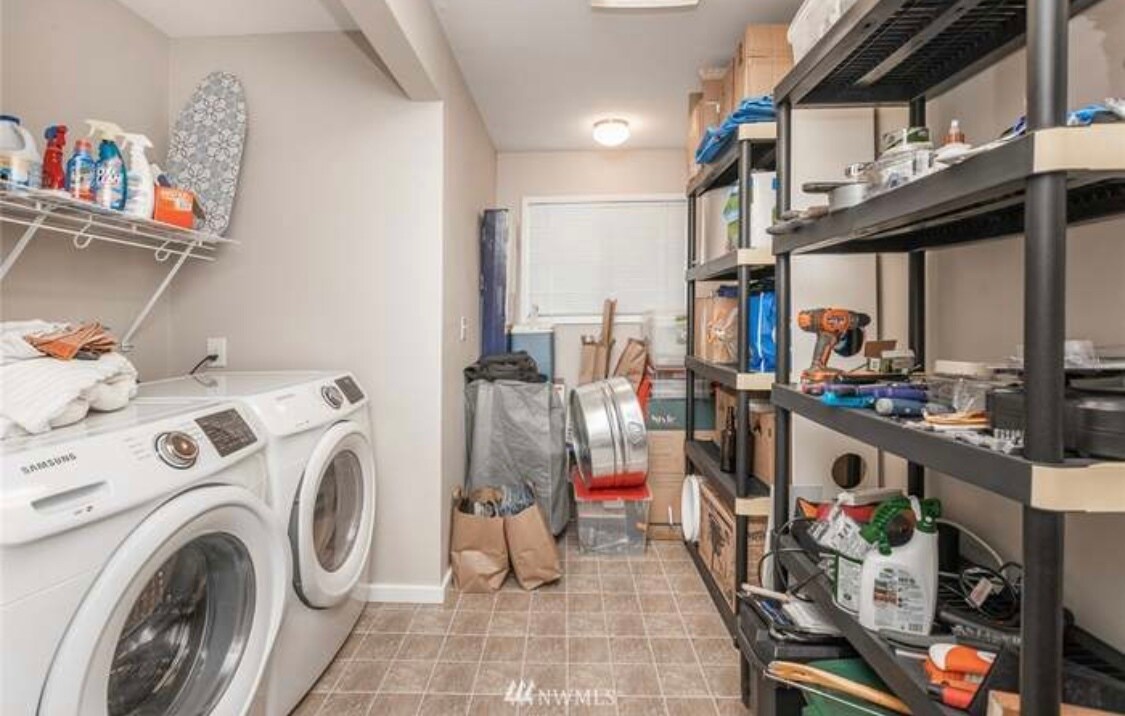 Laundry room - 1319 Gemini St SE