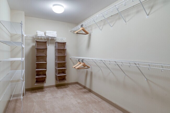 Building Photo - 5200 Iron Horse Pkwy