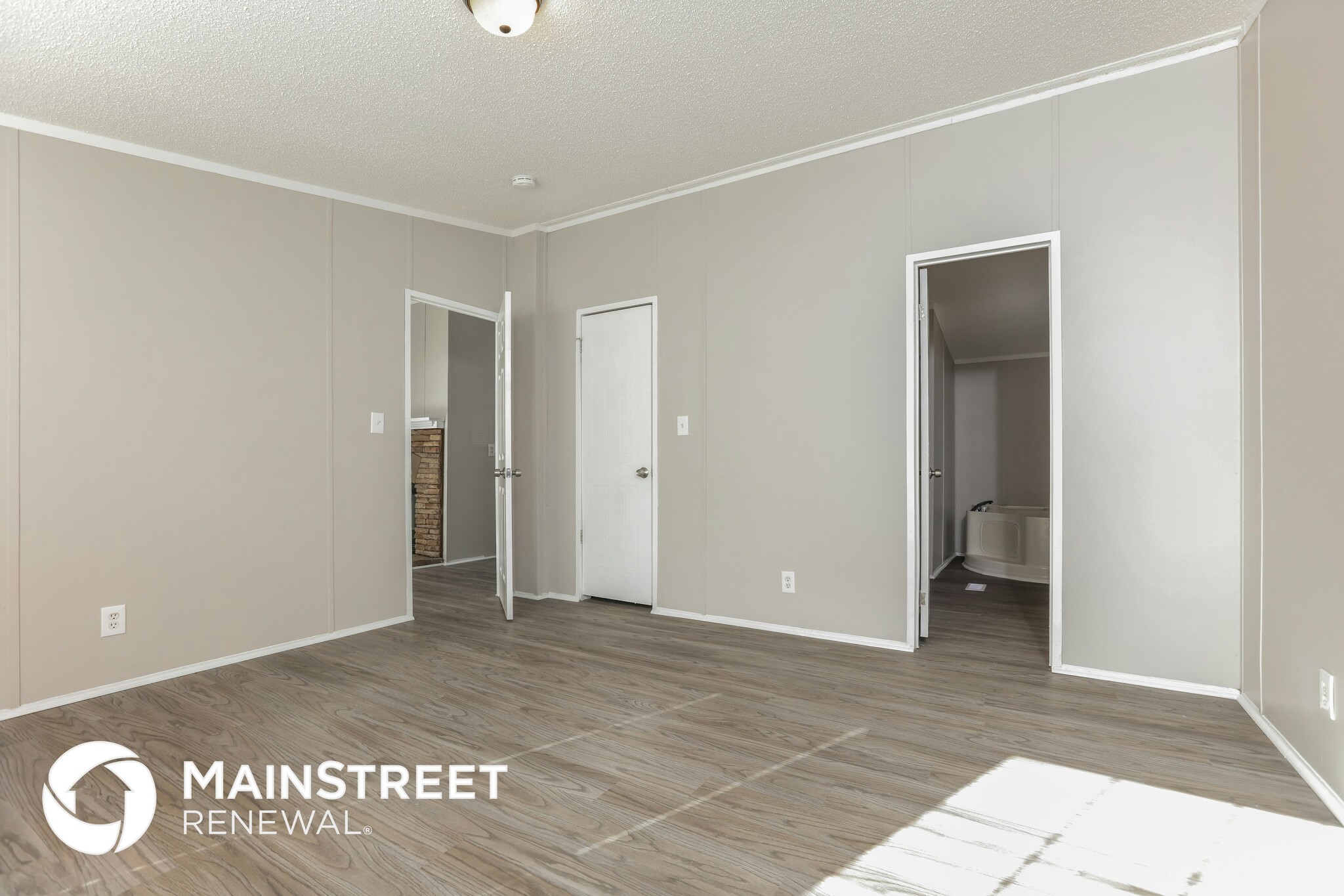 Building Photo - 615 N Hardee St