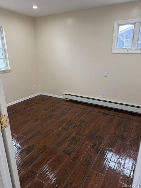 Building Photo - 161 Merrill St