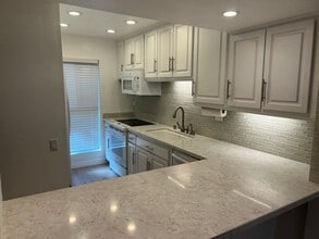 Building Photo - MOVE IN SPECIAL - Updated 2-Bedroom, 1.5-B...