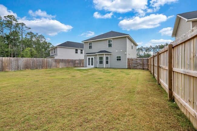 Building Photo - 120 Ironwood Dr